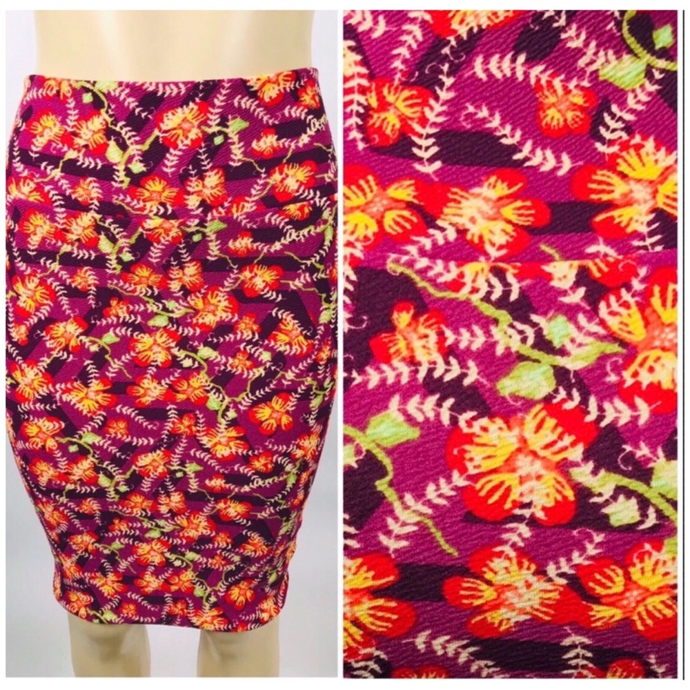 🚩Lularoe Cassie Skirt sz xs Pencil Floral Bodycon